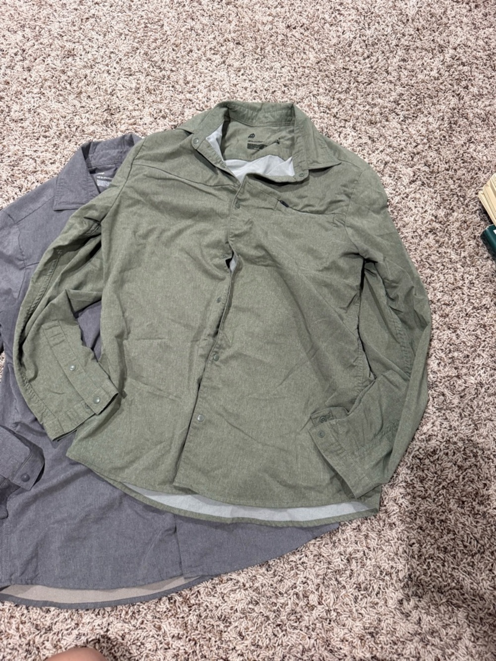4all in motion Men's Button-Up Shirts - Picture 7 of 9